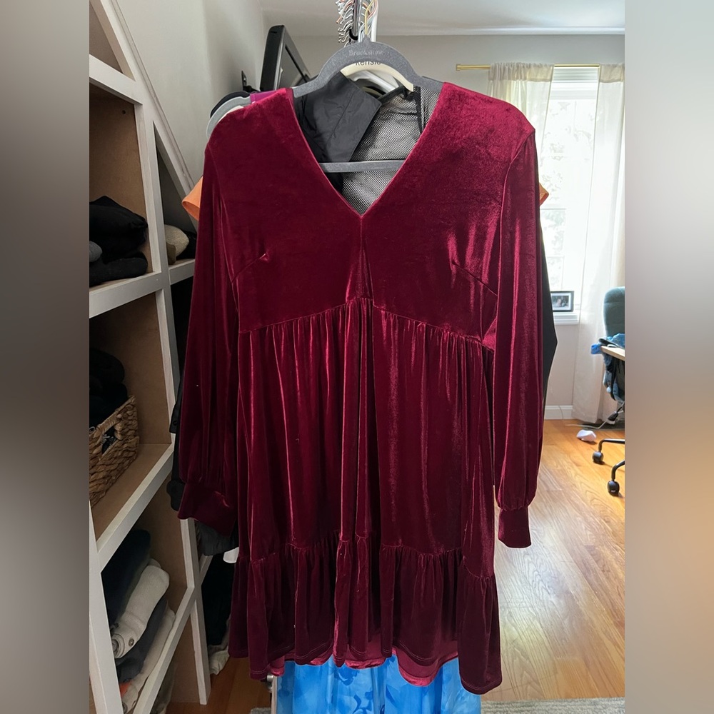 Elegant Velvet Burgundy Dress